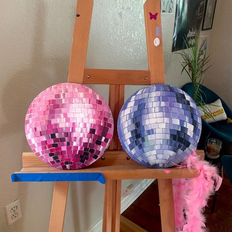 Circle Painting, Cute Canvas Paintings, Cute Paintings, Disco Balls, Arte Inspo, Mini Canvas Art, Art Inspiration Painting, Art Instagram, Painting Art Projects