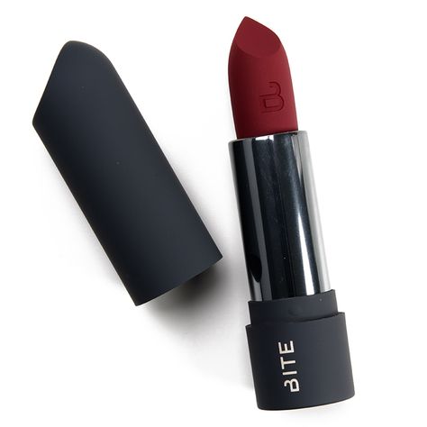 Matt Red Lipstick Makeup, Muted Red Lipstick, Matt Red Lipstick, Burgundy Matte Lipstick, Dark Red Matte Lipstick, Red Matte Lipstick, Red Lipstick Shades, Beauty Lips, Permanent Lipstick