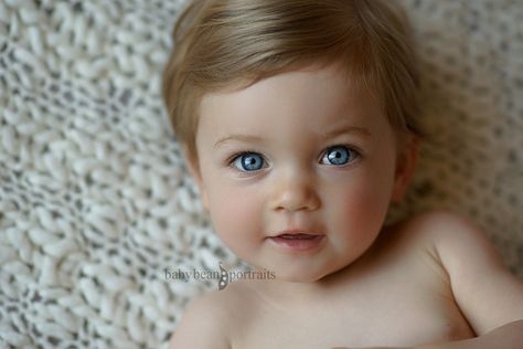 This could be your child!  @Wendy Mortenson Wow! It totally could!! :-) Blonde Baby Boy, Blue Eyed Baby, Blonde Babies, Baby Faces, Trendy Baby, Baby Pictures, Baby Photography