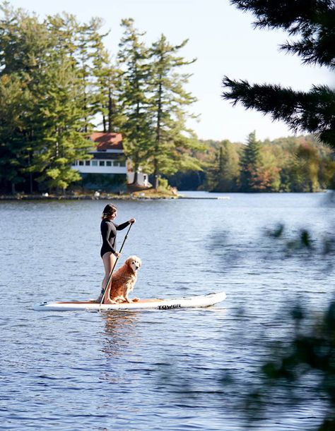 Country Cottage Decorating Ideas, Cottage Decorating Ideas, Lake Lifestyle, Cottage Decorating, Sup Stand Up Paddle, Cottage Lake, Lakeside Living, Lakeside Cottage, Lake Time