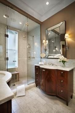 Love the huge Shower Modern Style Decor, Bathroom Mirrors, Traditional Bathroom, Beautiful Bathrooms, Modern Bathroom Design, Bathroom Interior Design, Tile Bathroom, Bathroom Interior, Style Retro