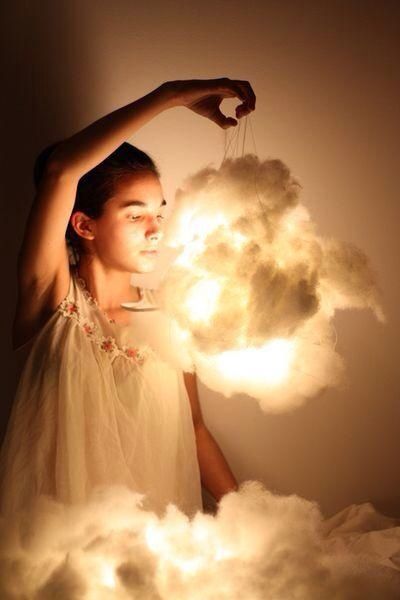 Cloud lights first you need some cotton balls and lights and glue make sure it's fluffed to your liking Diy Cloud Light, Cloud Lantern, Diy Luminaire, Cloud Lamp, Diy Clouds, Diy Lampe, Cloud Lights, Flameless Candles, Paper Lanterns