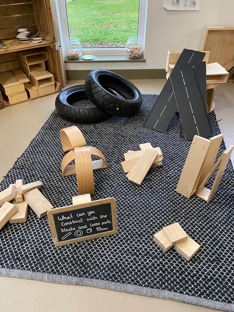 Reggio Block Center, Reggio Block Area, Reggio Building Provocations, Reggio Inspired Kindergarten, Block Area Preschool, Reggio Inspired Classrooms Kindergarten, Malleable Area Eyfs, Provocations For Toddlers, Reggio Inspired Classrooms Infants