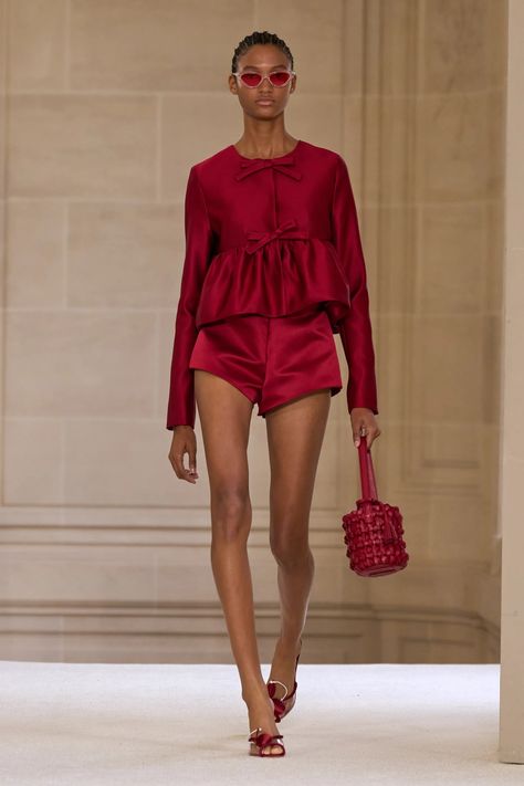 Giambattista Valli Spring 2025 Ready-to-Wear Collection | Vogue Trend 2025, Cropped Leather Jacket, Favorite Daughter, Giambattista Valli, Formal Style, Fashion Line, Runway Models, Wool Jacket, Fashion Week Spring