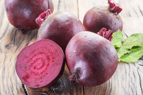 Hunting for a root vegetable teeming with health benefits? Look no further than the beet – this earthy vegetable contains several key nutrients that are vital to our health. If you’re eager to add some to your garden, read on to learn about what this veggie has to offer. #beets #rootvegetables #gardenerspath Detox Cleanse Drinks, Lower Blood Pressure Naturally, Detox Your Liver, Beet Root, Full Body Detox, Best Vitamin C, Liver Detoxification, Power Foods, Healthy Liver