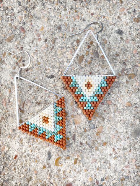 Triangle Beaded Earrings For Gifts, Bead Earrings Triangle, Beaded Earrings Triangle, Seed Bead Triangle Earrings, Brick Stitch Triangle Earrings, Beaded Triangle Earrings, Gold Triangle Beaded Bohemian Earrings, Triangle Beaded Earrings, Brick Stitch Earrings Pattern