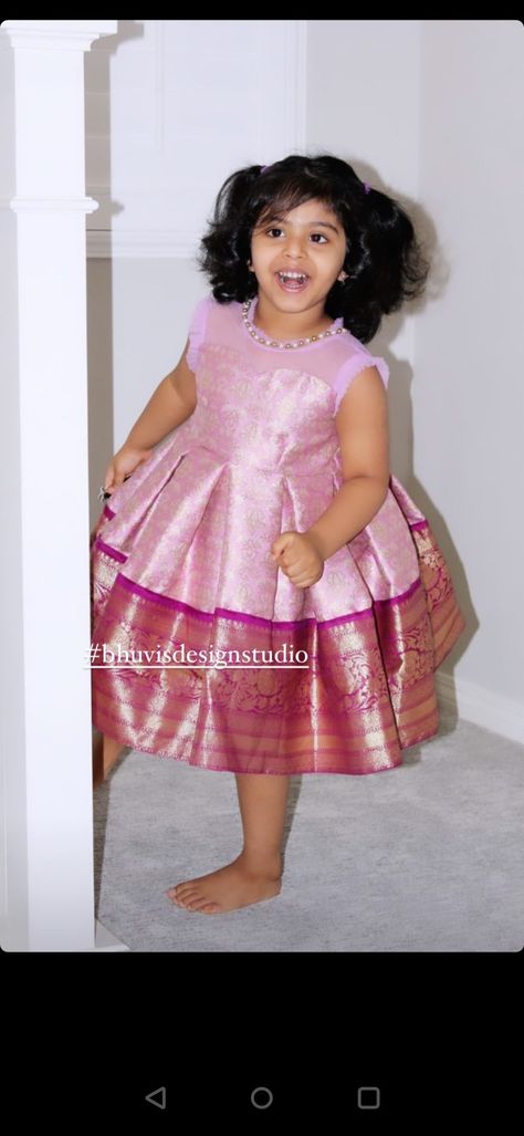 Pattu Short Frocks For Women, Pattu Dress For Kids, Frocks Design For Kids, Kids Dresses For Girls Indian, Pattu Frocks For Baby Girl, Kids Pattu Frock Designs, Traditional Frocks For Baby Girl, Baby Pattu Frocks Designs, Pattu Frocks For Kids