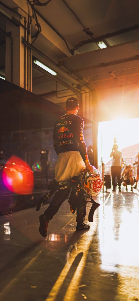 @F1Wallpapers4K Verstappen Wallpaper, Landon Norris, F1 Wallpapers, Red Bull F1, Mick Schumacher, Formula 1 Car Racing, Motorsport Photography, 1 Aesthetic, Racing Drivers