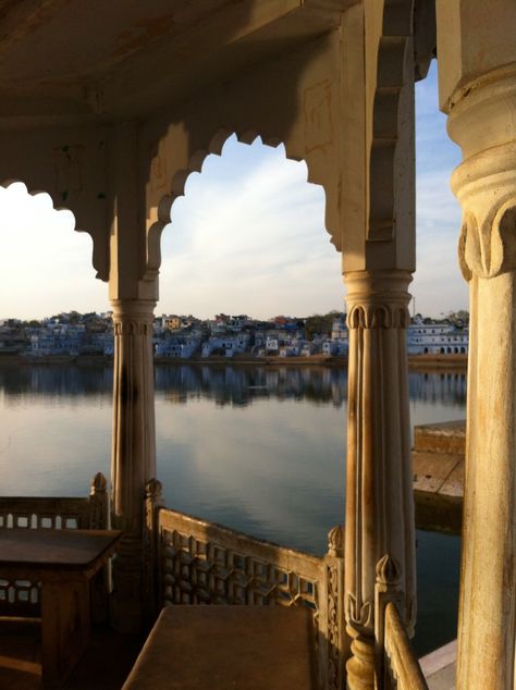 Pushkar Aesthetic, Ananya Core, Pushkar Rajasthan, India Aesthetic, Desi Pinterest, South Asian Aesthetic, Indian Lake, Royal Indian, Big Fat Indian Wedding