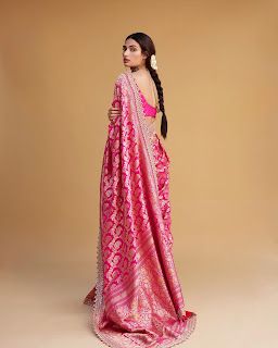 Diwali Saree, Athiya Shetty, New Saree Blouse Designs, Pakistani Fancy Dresses, Indian Fashion Saree, Vantage Point, Bollywood Wedding, Bridal Sarees, Elegant Saree