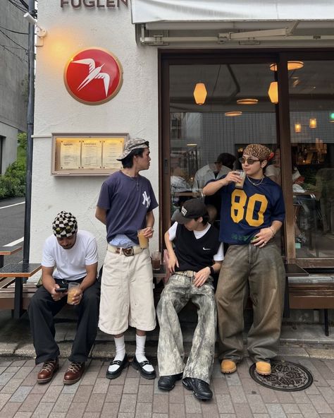 Japan Fits Men, Japan Men Outfit, Streetwear Fashion Japan, Japan Fashion Street Men, Outfits Japan, Tokyo Outfits, Japanese Street Fashion Men, Streetwear Fashion Men, Japan Fashion Street