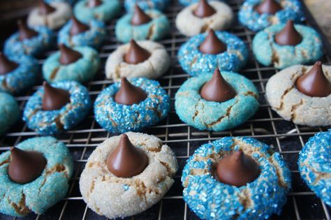 RECIPE: Hanukkah Peanut Butter Kiss Cookies – Kveller Hannukah Desserts, Hannukah Cookies, Hannukah Party, Sukkot Recipes, Hanukkah Desserts, Hannukah Recipes, Cookie Swap Recipes, Peanut Butter Kiss, Peanut Butter Kiss Cookies