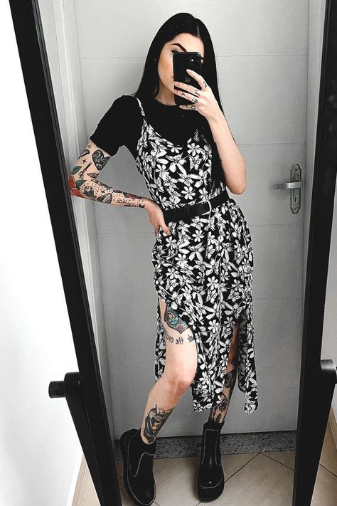 Goth Floral Outfit, Black Summer Clothes, Work T Shirt Outfit, Dress Over Shirt Outfit, Alt Dress Outfits, Layered Dress Outfit, Dress Over Shirt, Summer Outfits Goth, Outfits Con Vestido