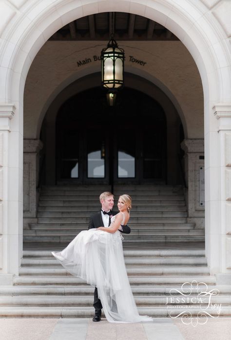 Elegant Gold & Pink Driskill Hotel Austin Wedding – Sarah & Derek | Austin Wedding Photographer - Jessica Frey Photography Blog Driskill Hotel Wedding, Austin Wedding Photographer, Austin Wedding, Branding Photos, Hotel Wedding, Photography Blog, Austin, Wedding Photographer, Branding