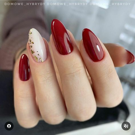 Wine Nails, Red Acrylic Nails, October Nails, Red Nail Designs, Almond Nails Designs, Xmas Nails, Nail Accessories, Gold Nails, Stiletto Nails