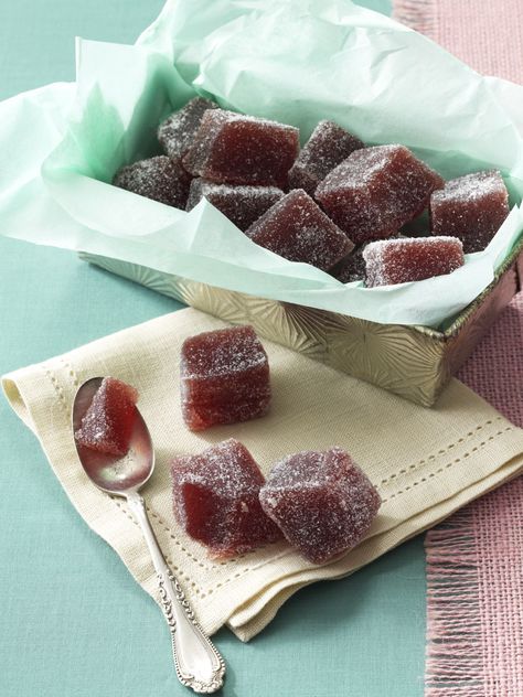 Mulled Wine Jelly Candies Recipe from Taste of Home Mulled Wine Jelly, Wine Jelly, Homemade Snickers, Candy Recipe, Candied Ginger, Chocolate Candy Bar, Gum Drops, Granny Smith Apples, Mulled Wine