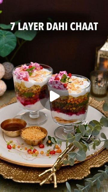 Nidhi Bothra on Instagram: "7 Layer Dahi Chaat - try this picture-perfect innovative appetizer, and add some chatpata flavor to your Diwali party! With layers of mung bean sprouts, fluffy dhokla, papdi, boondi, masala potatoes, creamy yogurt, and sweet and spicy chutneys, this is truly street food at its best!💕 • Recipe - https://naturallynidhi.com/7-layer-dahi-chaat/ • Clickable link in profile @naturallynidhi ❤️ • Ingredients Papdi Layer - 1: * 15-20 pieces Indian papdi crackers , store bought, broken into smaller pieces Potato Layer - 2: * 3 medium potatoes , boiled and finely chopped * 1/2 small beetroot , boiled and grated * 1 tsp chaat masala * 1 tsp red chili powder * 1/2 tsp roasted cumin powder * salt , to taste Yogurt Layer - 3: * 2 cups hung curd or greek yogurt * 1/2 cup milk 7 Layer Dahi Chaat, Combo Meals Ideas, Diwali Appetizers Indian, Dahi Chaat, Dahi Papdi Chaat Recipe, Papdi Chaat Recipe, Masala Potatoes, Creamy Yogurt, Diwali Party