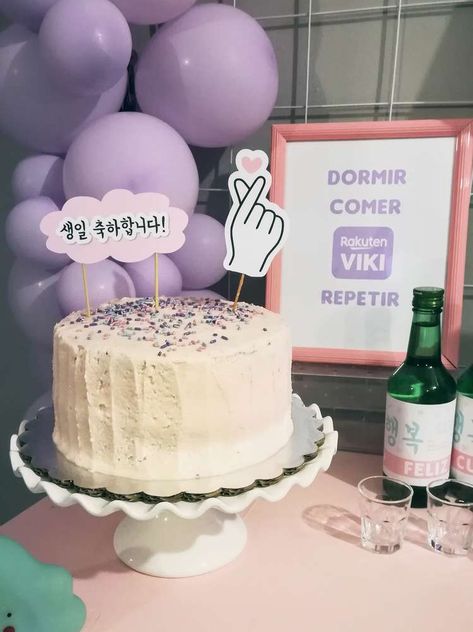 Kdrama Themed Cake, Kdrama Party Theme, 16 Cake, 23rd Birthday, Birthday Board, 20th Birthday, Catch My Party, Birthday Party Ideas, Ideas Photo