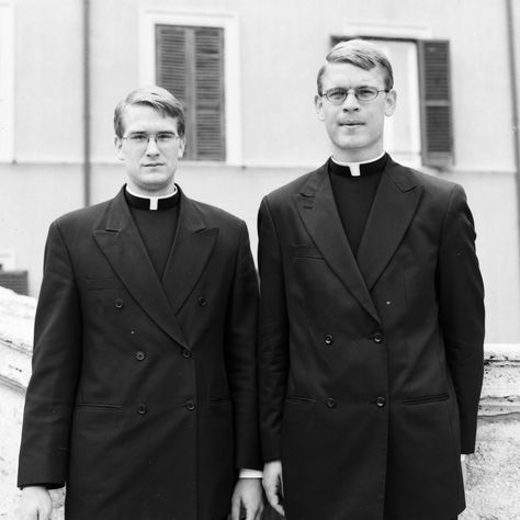 Prompt 6: An appropriate costume for Chasuble in The Importance of Being Earnest Reverend Outfit, Fringe 2023, Friar Lawrence, Clybourne Park, 1950 Men, Ladies Costumes, Priest Outfit, 1950s Mens Fashion, Magic Flute