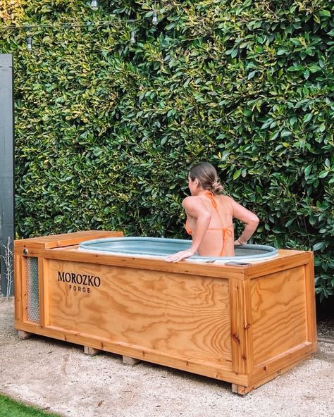 Cold Bath Aesthetic, At Home Cold Plunge, Backyard Cold Plunge, Cold Plunge Benefits, Cold Plunge Aesthetic, Diy Cold Plunge Tub, Ice Bath Aesthetic, Diy Cold Plunge, Sauna Aesthetic