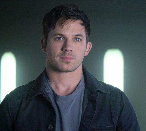 Matt Lanter Timeless, Goran Višnjić, Eric Kripke, Matt Lanter, Abigail Spencer, Time Travel, A Team, Science Fiction