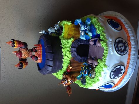 Skylanders birthday cake Skylanders Birthday Cake, Skylanders Cake, Portal Cake, Skylanders Birthday Party, Skylanders Birthday, Skylanders Party, Happy Birthday Cake Pictures, Birthday Cake Pictures, Cake Board