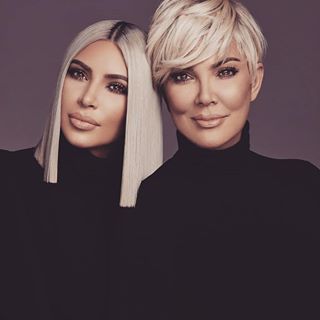 Kim Kardashian Blonde Hair, Going Platinum Blonde, Kim Kardashian Blonde, Mum Hair, Kardashian Sisters, Platinum Blonde Pixie, Short Blonde Pixie, Going Grey, Light Blonde Hair