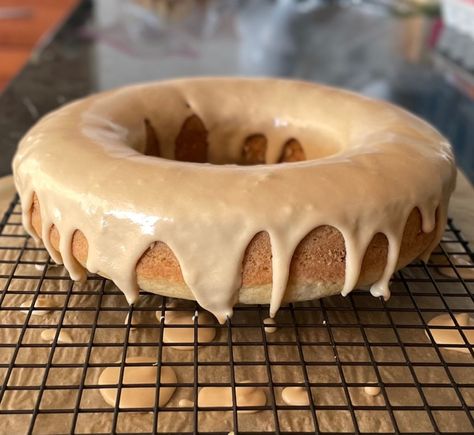 Maple Bar Donut Birthday Cake, Maple Donut Cake, Donut Cake Recipe, Cake Ugly, Maple Donuts Recipe, Triple Layer Chocolate Cake, Donut Birthday Cake, Maple Donuts, Nutella Bread