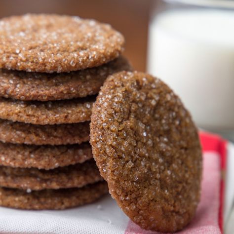 Recipe: Ginger Sparkle Cookies | ginger cookies, baking, holiday baking ideas, holiday recipes, Christmas cookies, cookie exchange ideas, homemade cookies Sparkle Cookies, Star Sugar Cookies, Raspberry Thumbprint Cookies, Sugar Cookie Cakes, Chocolate Crinkle Cookies, Cookies Baking, Chocolate Crinkles, Candied Ginger, Kids Music