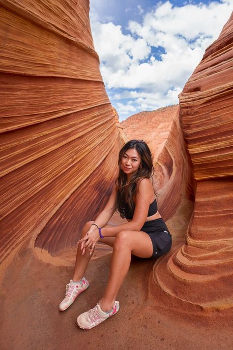 The Wave Arizona Photoshoot, Grand Canyon Photoshoot Ideas, Marble Canyon Arizona, Arizona Instagram Pictures, The Wave Arizona, Arizona Aesthetic, Hiking Girl, Marble Canyon, Usa Travel Guide