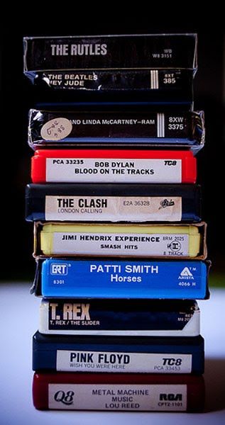 Patti Smith Horses, Blood On The Tracks, 8 Track Tapes, Jimi Hendrix Experience, Old School Music, Old Music, Vintage Memory, The Clash, Old Tv