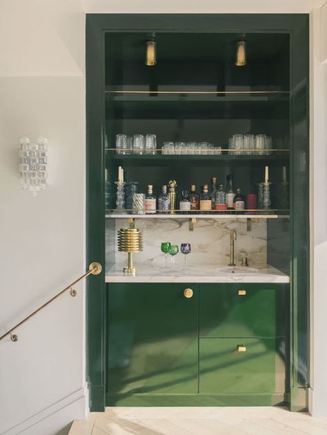 Laura Gonzalez, Bar Nook, Home Bar Areas, Bar Mini, Closet Bar, Parisian Interior, Hidden Bar, Home Bar Design, Bar Inspiration