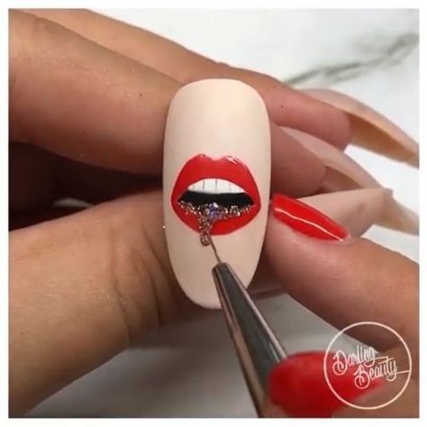 Draw Nails Art, Pixel Nail Art, Medium Nail Art, Easy Character Nails, How To Draw Nail Art, Video Nail Art Designs, How To Draw On Nails, Acrylic Nails Ideas Aesthetic, Drawing Nails Art