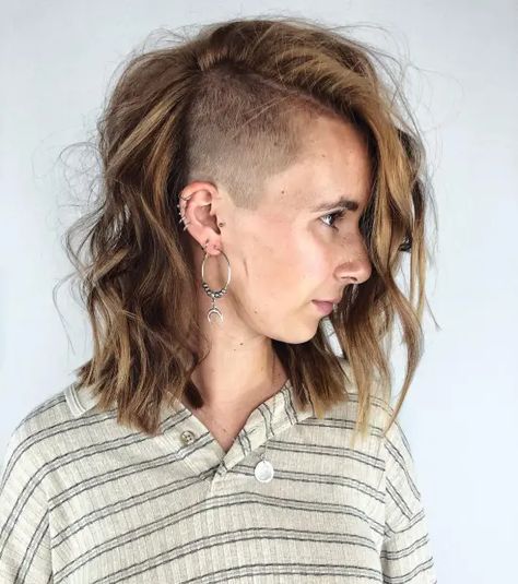 The 50 Coolest Shaved Hairstyles for Women - Hair Adviser Side Shaved Hairstyles Medium, Shaved Side Designs, Side Shave Design, Epic Hairstyles, Side Shaved Hair, Shaved Side Haircut, Shaved Hairstyles For Women, Side Haircut, Side Shave