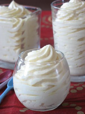 Caramel Cardamom Mousse The Best Recipes, Cannoli, The 60s, Best Recipes, Custard, Family Friends, Sweet Recipes, Good Times, Main Dishes