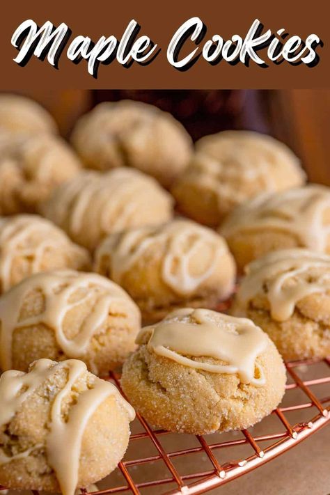 Maple Cookies Recipe, Maple Syrup Cookies, Maple Desserts, Maple Recipes, Maple Cookies, Maple Syrup Recipes, Comfort Desserts, Chocolate Sugar Cookies, Cookie Calories