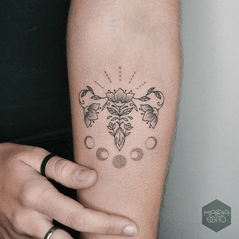 Endo Tattoo, Uterus Tattoo, Fertility Tattoo, Womb Tattoo, Places To Get Tattoos, Feminist Tattoo, Sigil Tattoo, Spiritual Tattoos, Dream Tattoos