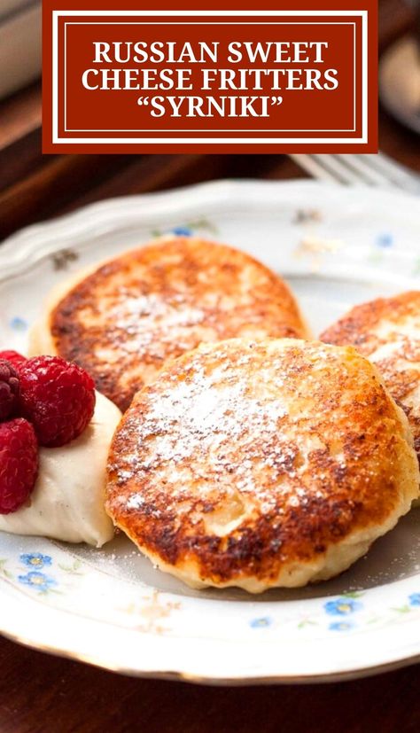 Russian Cheese Pancakes, Russian Pancakes Recipes, Traditional Russian Recipes, Foreign Breakfast Recipes, Russian Breakfast Recipes, Sirniki Russian, European Pancakes, Russian Recipes Traditional, Syrniki Pancakes