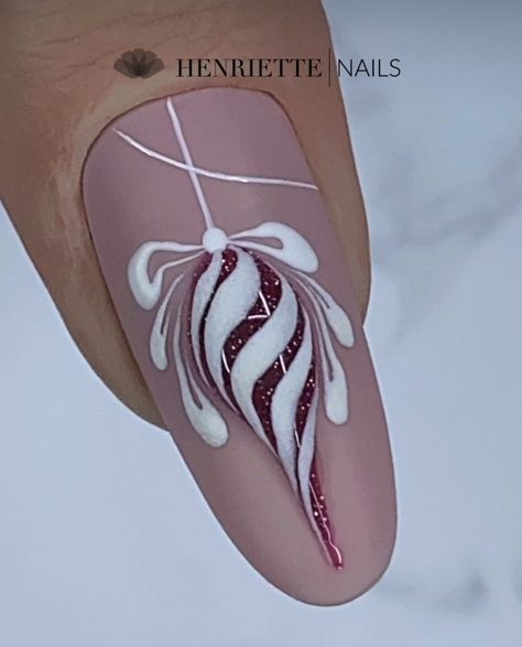 Ornament Nail Art, Barbie Nails Acrylic, Micro French Nails, Nails Short Stiletto, French Nails Short, Short Stiletto Nails, Nails December, Nails Barbie, Nail Parlour