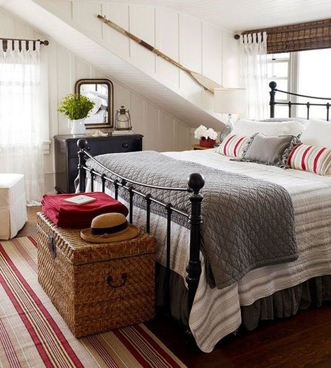 Farmhouse Style Bedroom with Metal Bed Attic Space, Style Cottage, Cottage Bedroom, Attic Bedroom, Dreamy Bedrooms, Cottage Living, Farmhouse Bedroom, Beautiful Bedrooms, Cozy Bedroom