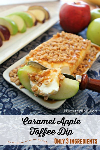 Apple Toffee Dip, Caramel Toffee Dip, Cream Cheese Apple Dip, Toffee Dip, Apple Dip Recipe, Dip With Cream Cheese, Appetizers Easy Dips, Heath Bar, Caramel Apples Easy