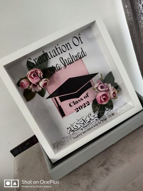 Personalised box frame: Graduation gift Graduation box frame Personalised graduation gift Personalised graduation frame Shadow box graduation Custom graduation gift Graduation Shadow Box Ideas, Graduation Gift Ideas Diy, Shadow Box Graduation, Diy Fall Wedding Decorations, Graduation Display, Congratulations On Your Graduation, Graduation Box, Graduation Cards Handmade, Graduation Frame