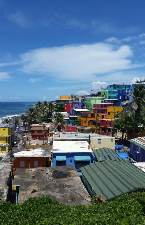 Puerto Rico Neighborhood, Puerto Rico Buildings, San Juan Puerto Rico Aesthetic, La Perla Puerto Rico, Boricua Art, Soy Boricua, Vacation Countdown, Beautiful Beaches Paradise, Dominican Republic Travel