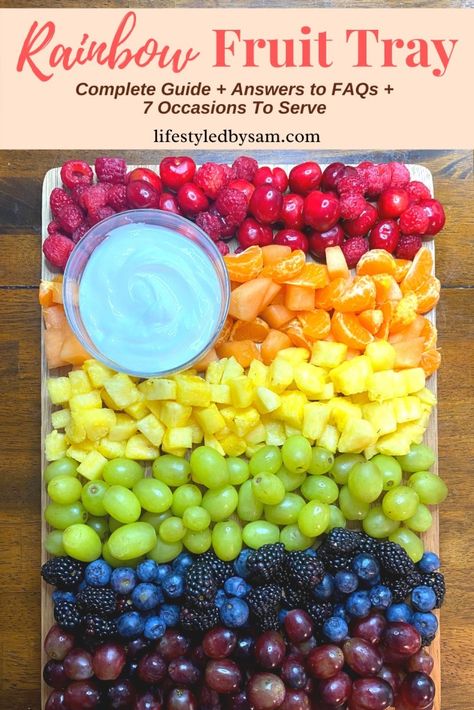 Pride Recipes, Easter Fruit Tray, Rainbow Fruit Tray, Rainbow Fruit Platter, Fruit Platter Ideas, Rainbow Fruit Platters, Fruit Tray Ideas, Bbq Dessert, Easter Fruit