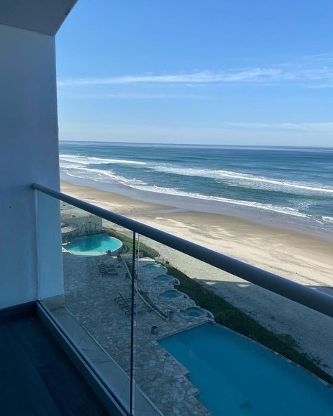 Ocean Front Apartment, Beach Front Condo, Apartment With Ocean View, Apartment By The Beach, Beachfront House Ocean Views, Beachfront Apartment, Beach View House, 90s Interior, Florida Apartments