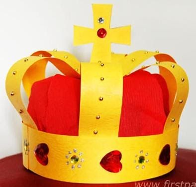 DIY Crowns:  Make them pink & silver for a princess party! Crown Paper, Medieval Crown, Knight Party, Crown Ideas, Construction Paper Crafts, Crown For Kids, Paper Crown, Crown Crafts, Medieval Europe