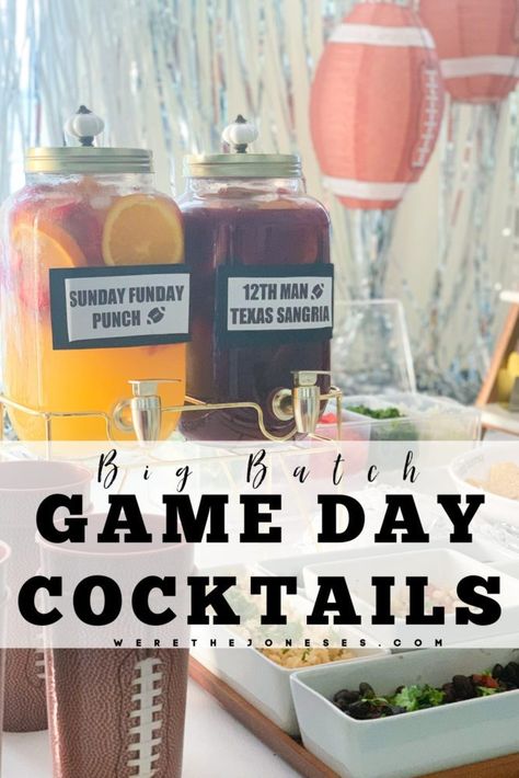 13 Best Big Batched Cocktails to Make at Your Super Bowl Party | Easy Football Party Drinks » We're The Joneses Football Party Punch, Super Bowl Punch, Football Themed Drinks, Super Bowl Party Drinks, Tailgating Cocktails, Football Party Drinks, Batched Cocktails, Super Bowl Drinks, Superbowl Cocktails