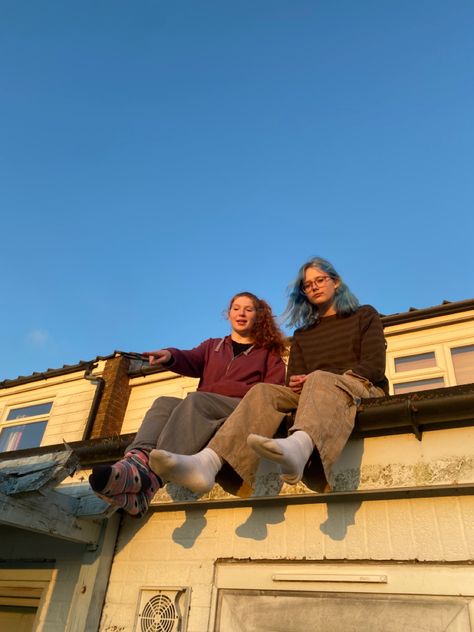 Person Sitting On Top Of Building, Sitting On Roof Pose Reference, Sitting On Rooftop Drawing Reference, Person Sitting On Rooftop, Sitting On Rooftop Reference, Person On Top Of Building, Sitting On Roof Reference, Couple Sitting Next To Each Other, Sitting On Roof Drawing