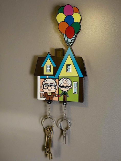 Home Keychain Ideas, Keys Holder Ideas, Keychain House, Up Carl Y Ellie, Family Keychain, Home Keychain, 2025 Board, Carl And Ellie, Keychain Holder