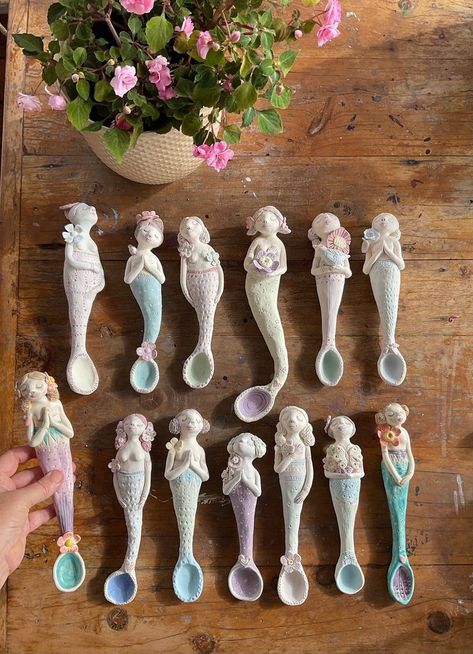 Clay mermaid spoons underglazed by Lindy Longhurst Clay Mermaid, Mermaid Sculpture, Artist Aesthetic, Ceramic Spoons, Art And Illustration, Pottery Designs, Cold Porcelain, Australian Artists, Hand Built